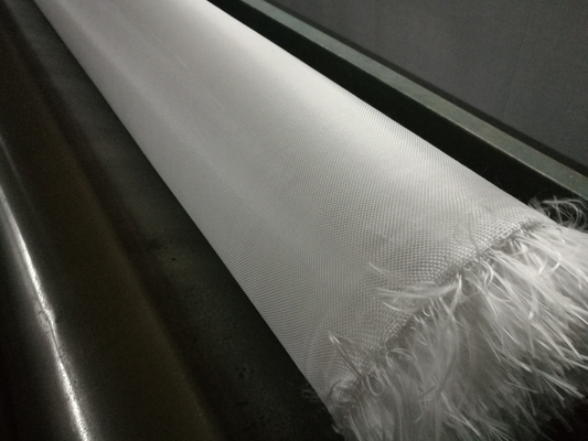 Polyester/Polypropylene Dikiş Jeotekstil CBR Yüklü Uygulamalar için Pencere Gücü ≥12KN