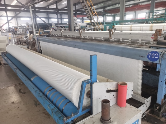 5.2m Genişliği % 10'luk dayanıklılık ve ağır yüklülük ≥ 12KN CBR delik dayanıklılığı ile dokunmuş jeotekstil kumaş