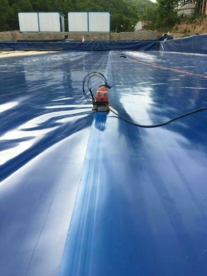 Yüzme Havuzu HDPE Geomembran Liner 1.5mm Mavi Çöp Dolgusu