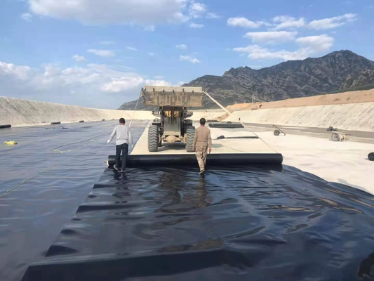 Yapay Göl İnşaatı İçin UV Korumalı Siyah HDPE Geomembran Astar