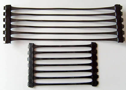 PP HDPE Plastik Geogrid Mesh Tek Eksenli Geogrid Evrensel Toprak Stabilizasyon Izgarası