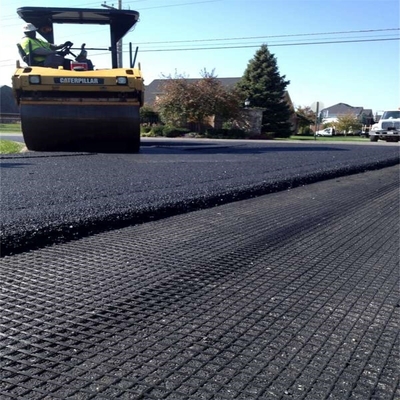 100g/m2-800g/m2 Warp örgü cam lifleri Geogrids Toprak tutma yapıları için en iyi çözüm