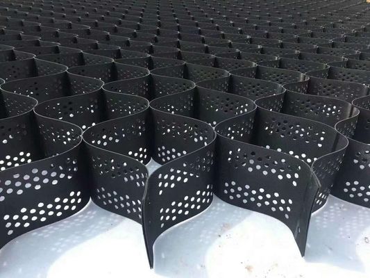 Toprak Stabilizasyonu ve Drenaj Çözümleri Sağlayan, ASTM HDPE Geocell Standardıyla Uyumlu Pürüzsüz Yüzeyli Geo Hücre Izgarası
